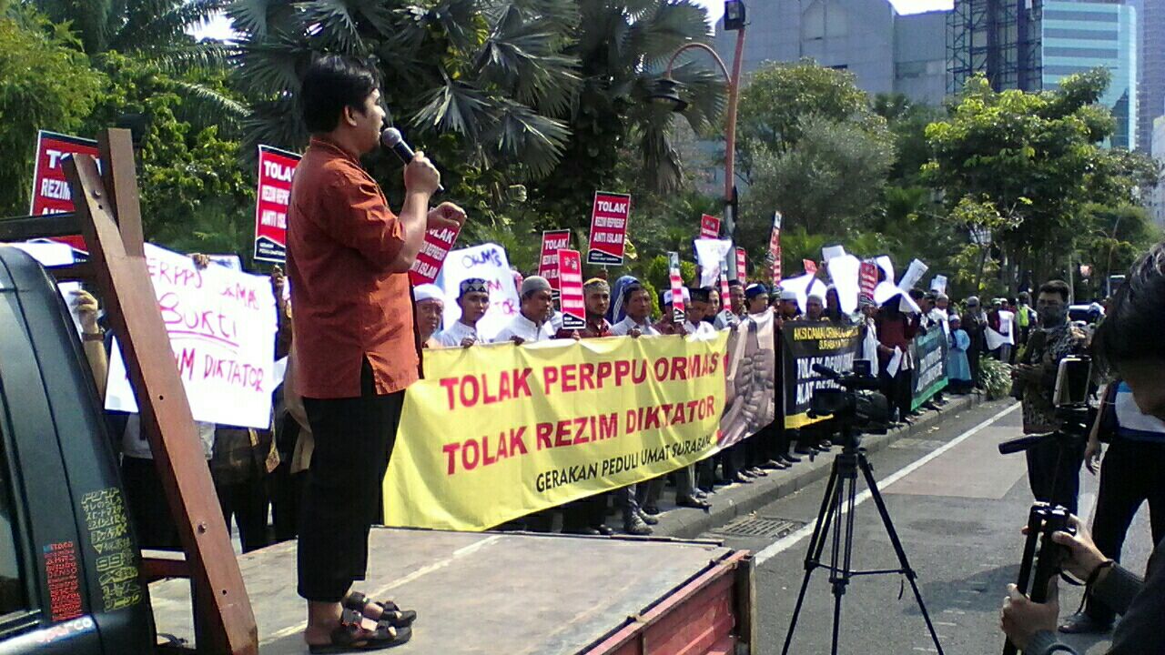  KMPH Surabaya Tolak Perppu 2/2017