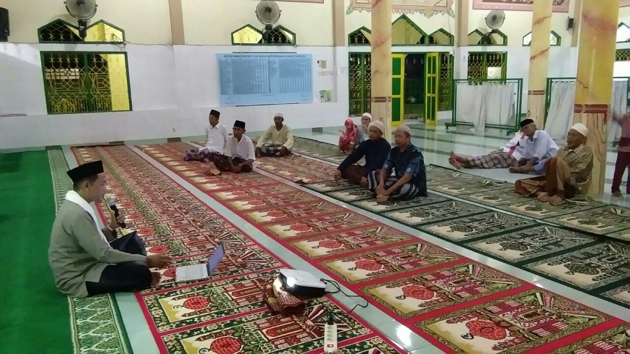  Ustadz M Kemal Idris Bersama Jamaah Masjid Baiturrahman Sudiang Makassar Sepakat Tolak Perppu Ormas