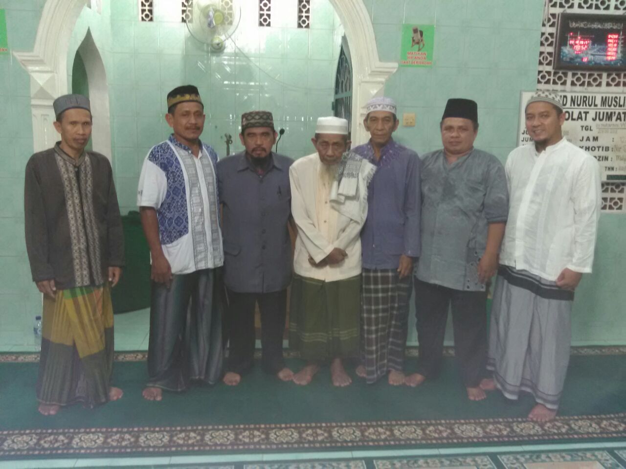  Jamaah Masjid Nurul Muslimat Medan Bersama Tokoh Masyarakat Kecam Perppu Ormas No. 2 Tahun 2017