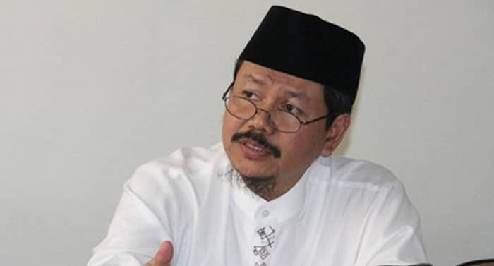  Keliru! Bakar Bendera Tauhid Normal Diqiyaskan dengan Bakar Al-Qur’an Robek