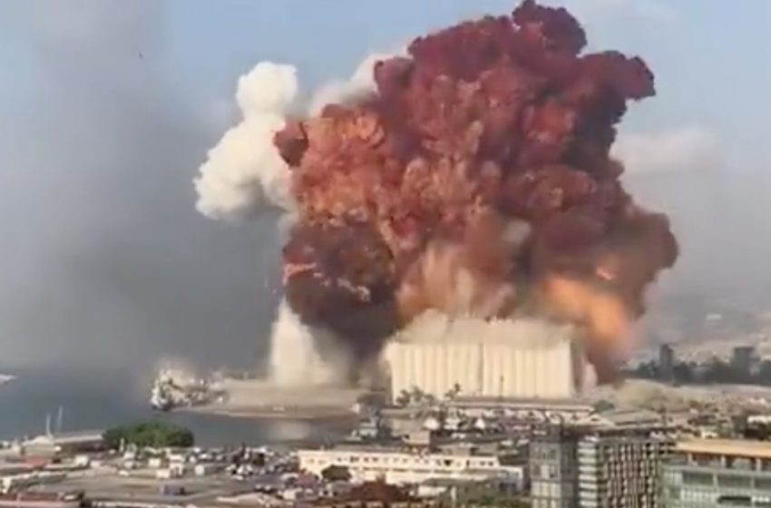  HT Lebanon: Ledakan Beirut Mengungkap Besarnya Korupsi di Pusaran Aparat Negara
