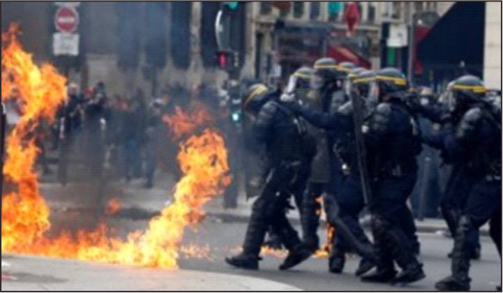  Rusuh di Paris Antara Polisi dan Demonstran Menolak RUU “Keamanan Komprehensif”