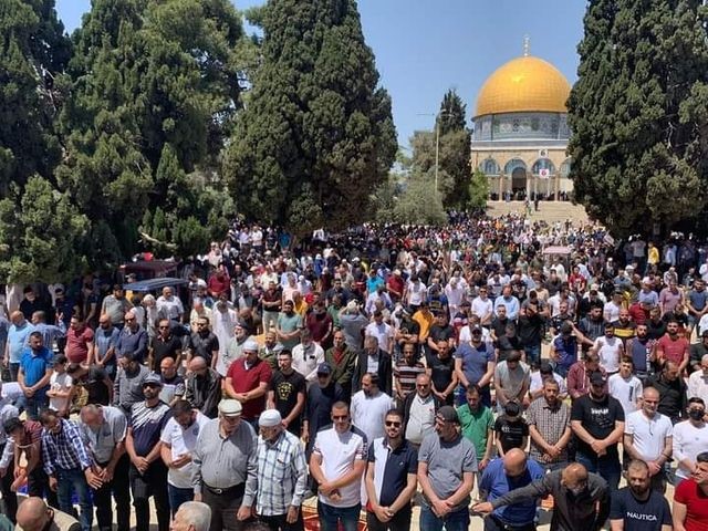  Warga Yerusalem yang Tidak Berdaya Memberi Pelajaran Tentang Membela Masjid al Aqsha