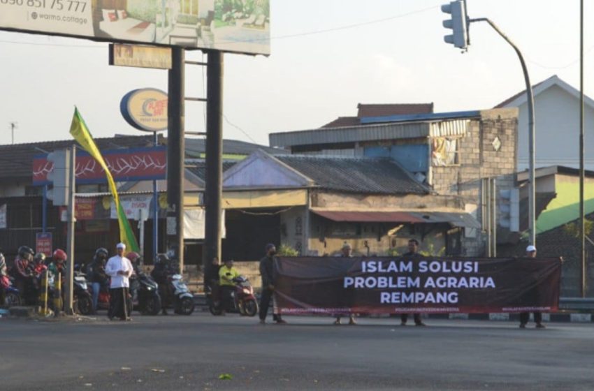  Pemuda Pasuruan: Islam Solusi Problematika Agraria