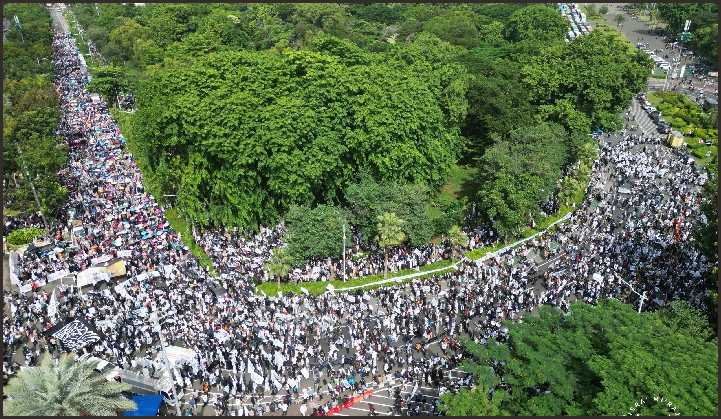  Aksi 30 Ribu Massa Satukan Suara Bela Palestina dengan Jihad dan Khilafah