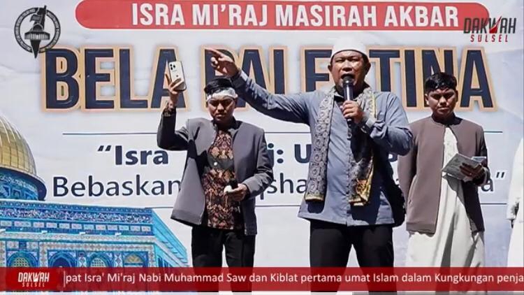  Aksi di Makassar: Palestina akan Bebas dengan Jihad yang Dikomandoi Khalifah